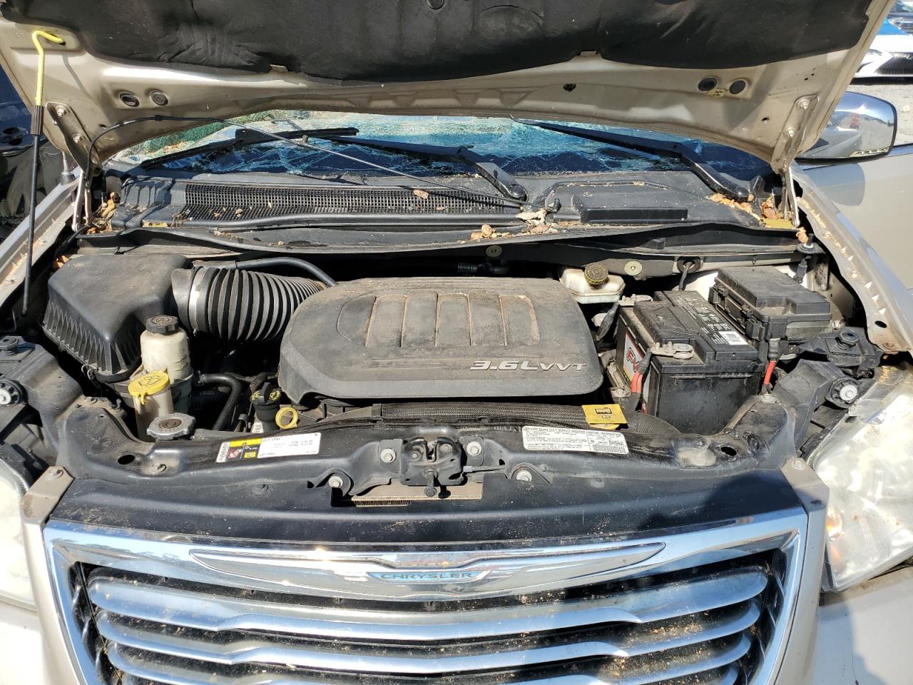 2013 Chrysler Town & Country VIN 2C4RC1CG4DR667937 Copart auction photo, top/roof damage thumbnail 12