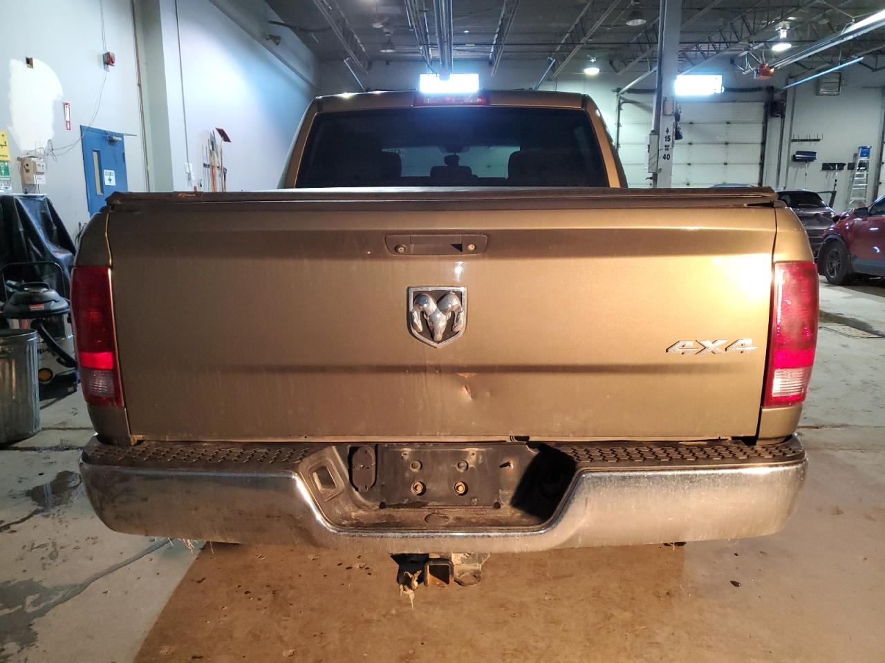 2015 RAM 1500 VIN 3C6RR7KT0FG522717 Copart auction photo, all over damage thumbnail 6