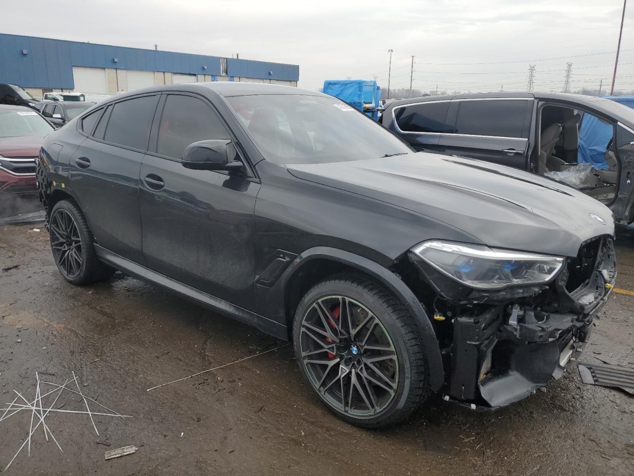 2021 BMW X6 VIN 5YMCY0C00M9F55320 Copart auction photo, side / front end damage thumbnail 4