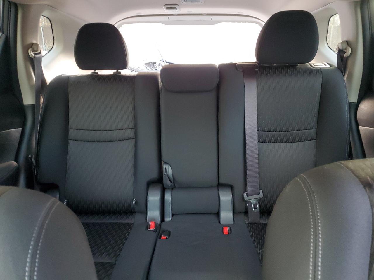 2017 Nissan Rogue VIN KNMAT2MV7HP587359 Copart auction photo, rear end / minor dent/scratches damage thumbnail 10