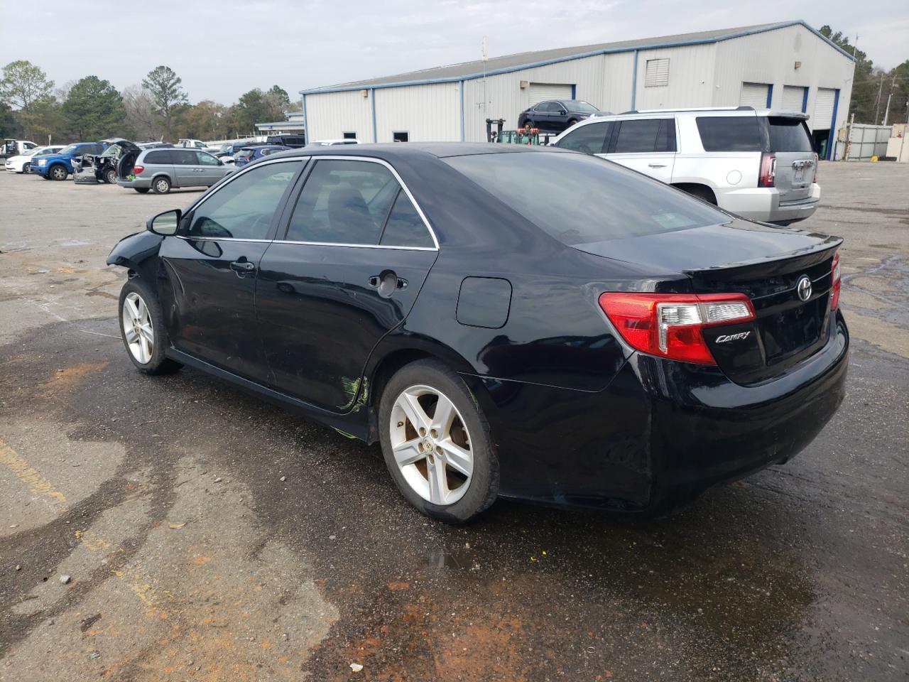 2012 Toyota Camry VIN 4T1BF1FK7CU057777 Copart auction photo, side / front end damage thumbnail 2