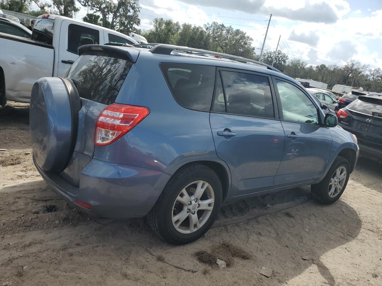 2012 Toyota RAV 4 VIN 2T3BF4DV2CW242308 Copart auction photo, side / undercarriage damage thumbnail 3