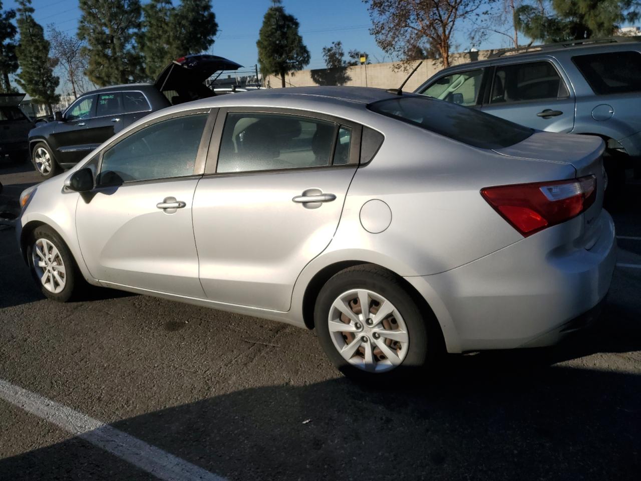 2013 KIA Rio VIN KNADM4A35D6242935 Copart auction photo, normal wear damage thumbnail 2