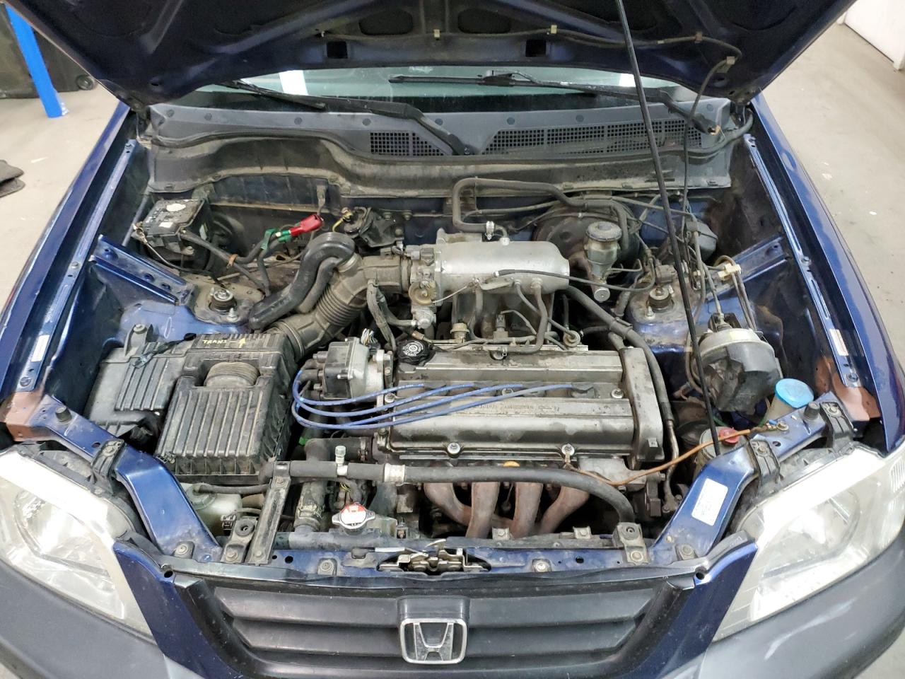 1998 Honda CR-V VIN JHLRD1846WC047956 Copart auction photo, vandalism / stripped damage thumbnail 14