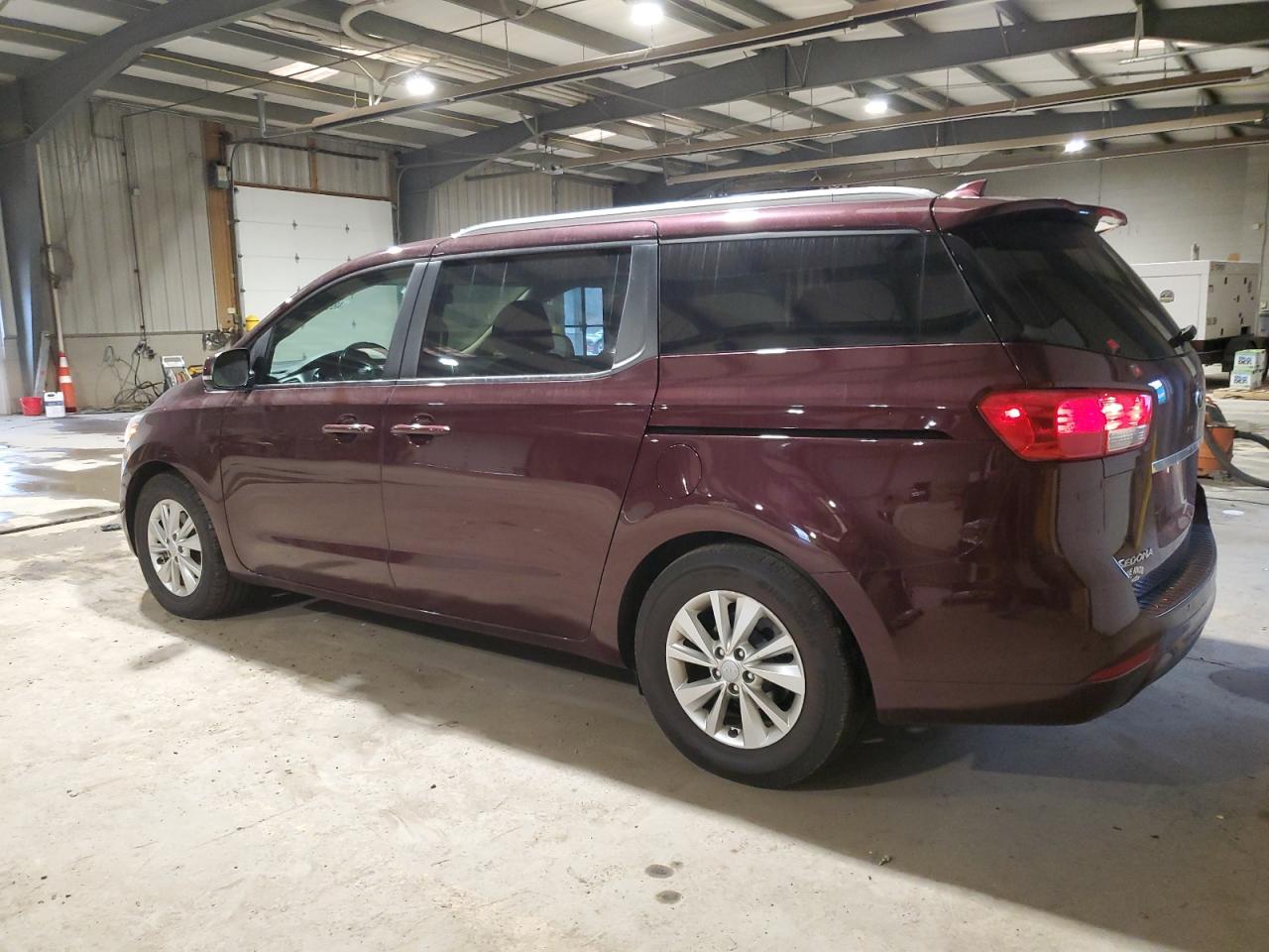 2017 KIA Sedona VIN KNDMB5C18H6333391 Copart auction photo, side damage thumbnail 2
