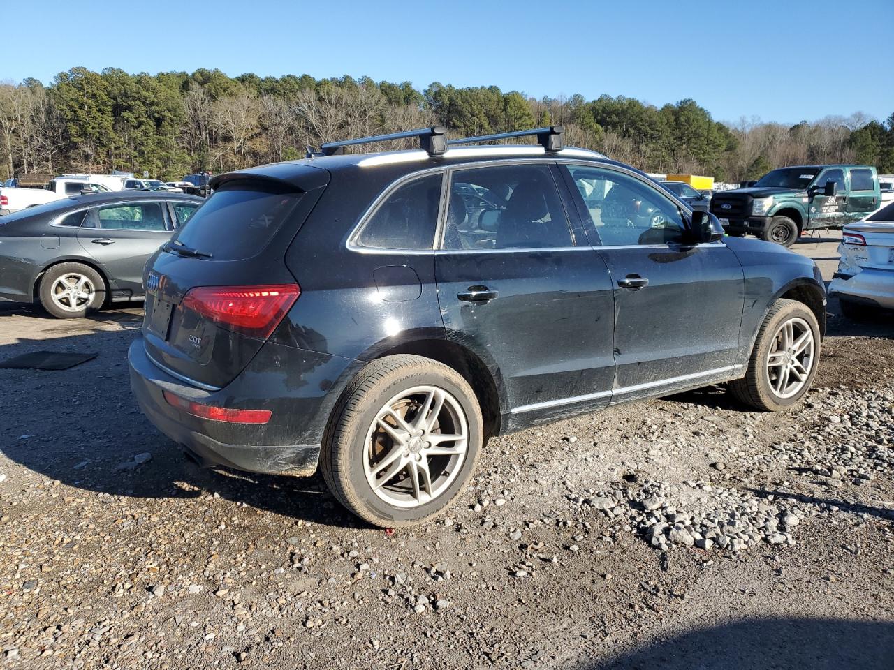 2017 Audi Q5 VIN WA1C2AFP3HA066737 Copart auction photo, front end damage thumbnail 3
