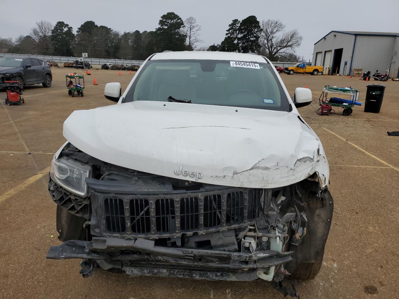 2015 Jeep Grand Cherokee VIN 1C4RJFAG2FC696970 Copart auction photo, water/flood / front end damage thumbnail 5