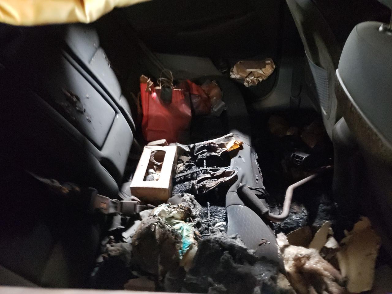 2019 Hyundai Tucson VIN KM8J33A4XKU978060 Copart auction photo, burn damage thumbnail 10