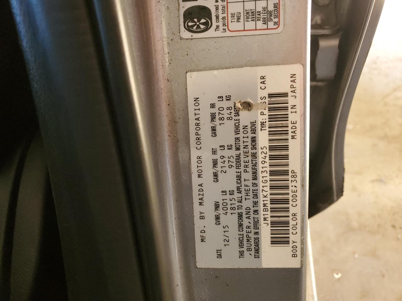 2016 Mazda 3 VIN JM1BM1K71G1319425 Copart auction photo, side / rear end damage thumbnail 12