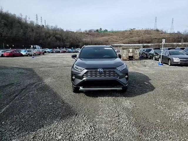 2020 Toyota RAV 4 VIN 2T3EWRFV8LW088985 Copart auction photo, vandalism damage thumbnail 14