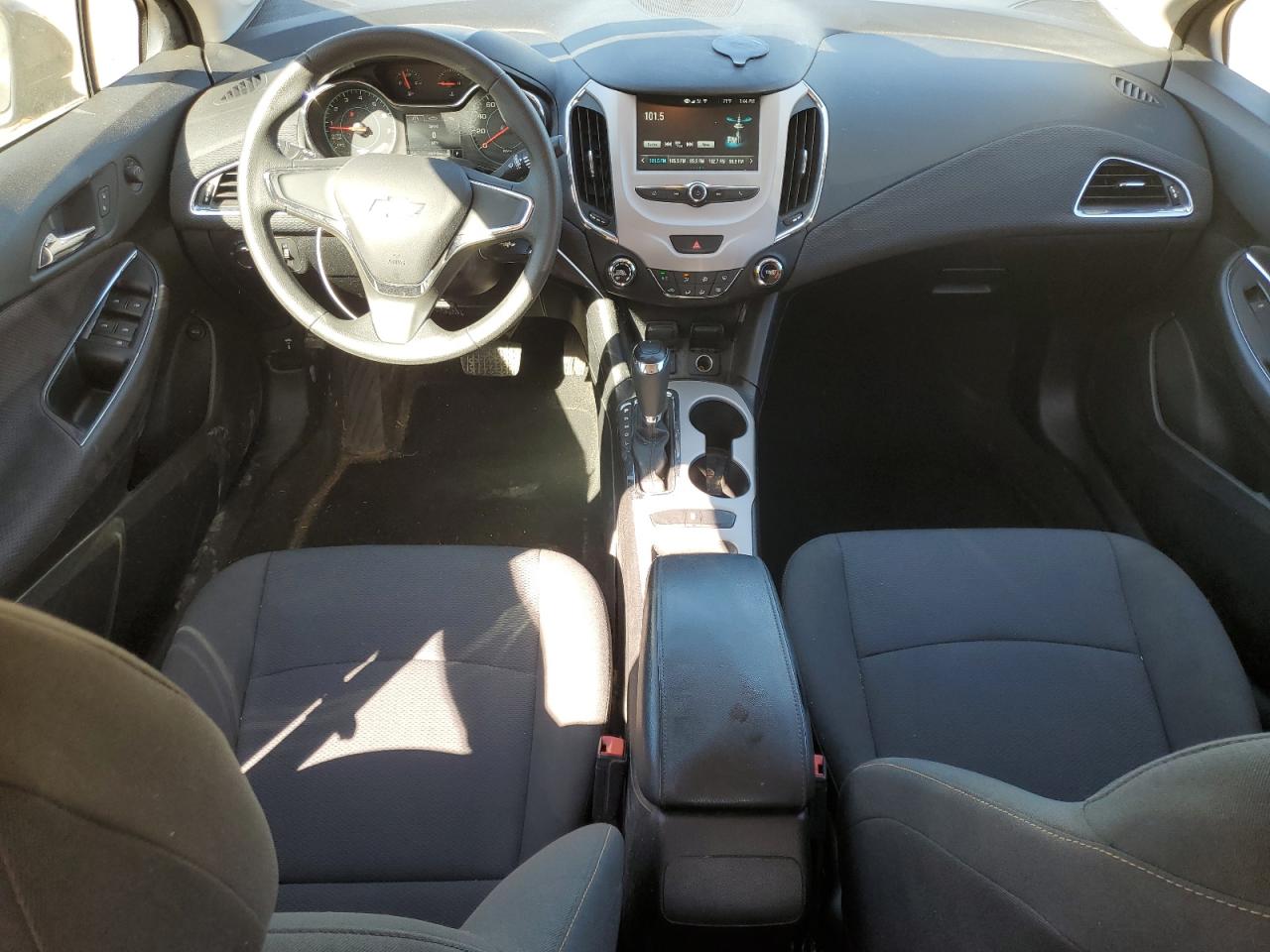 2018 Chevrolet Cruze VIN 1G1BC5SM7J7188613 Copart auction photo, side / rear end damage thumbnail 8