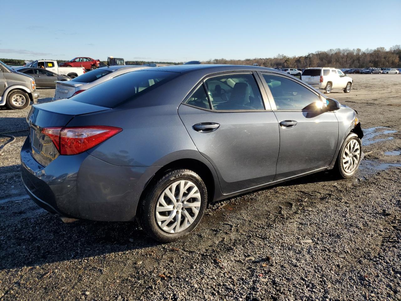 2017 Toyota Corolla VIN 2T1BURHE2HC842888 Copart auction photo, front end damage thumbnail 3