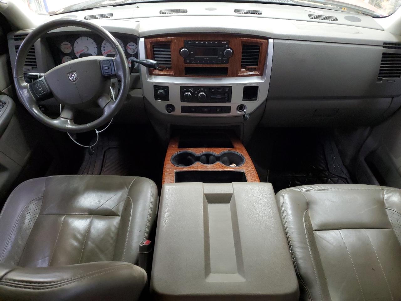 2006 Dodge RAM VIN 3D7KS19D46G143798 Copart auction photo, front end / minor dent/scratches damage thumbnail 8