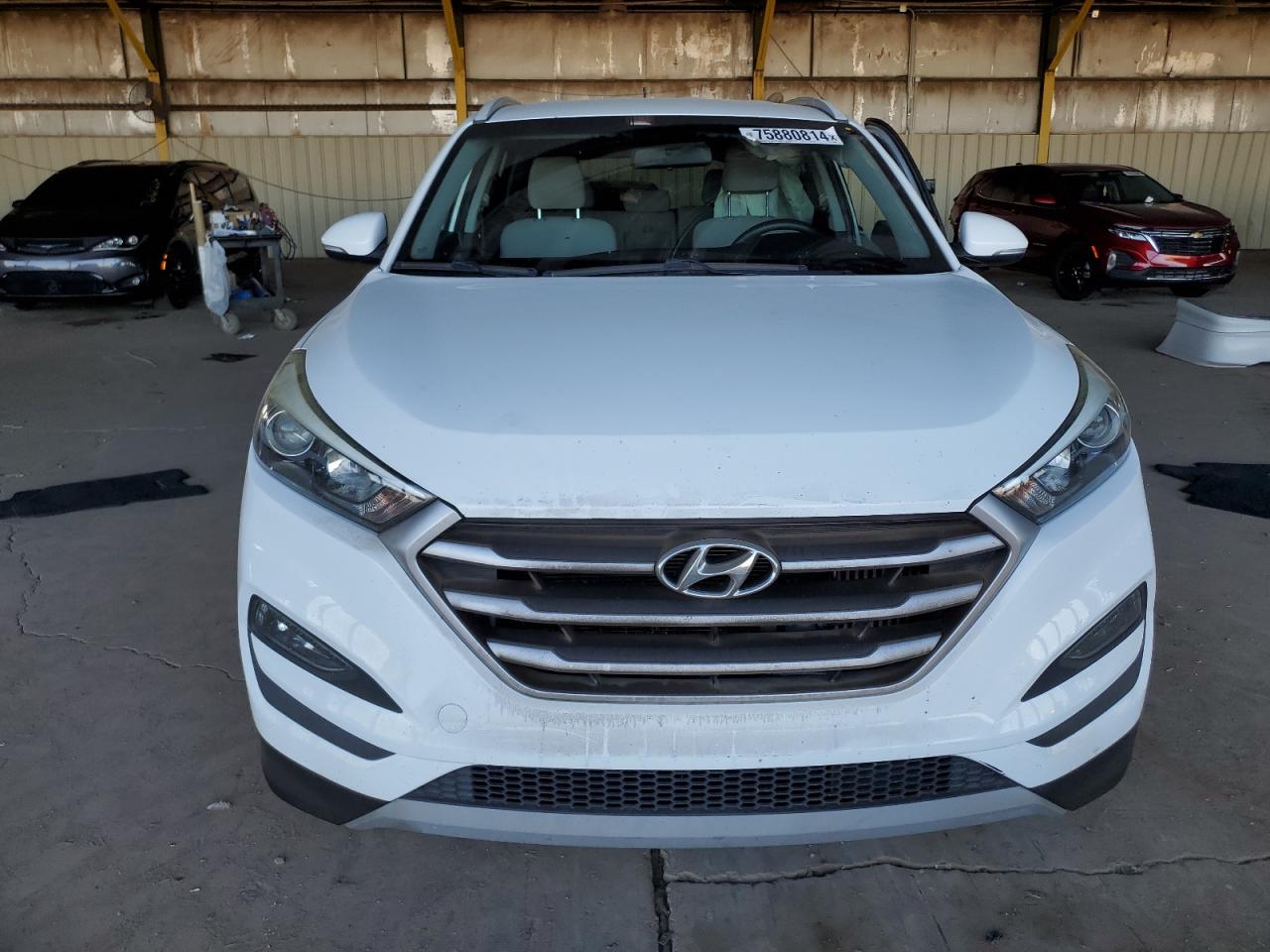 2017 Hyundai Tucson VIN KM8J33A28HU475490 Copart auction photo, side damage thumbnail 5