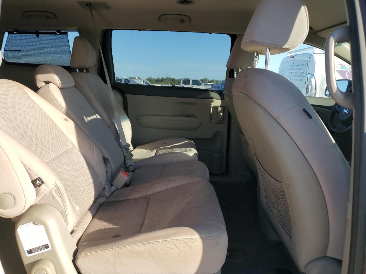 2016 KIA Sedona VIN KNDMB5C15G6202501 Copart auction photo, rear end damage thumbnail 11