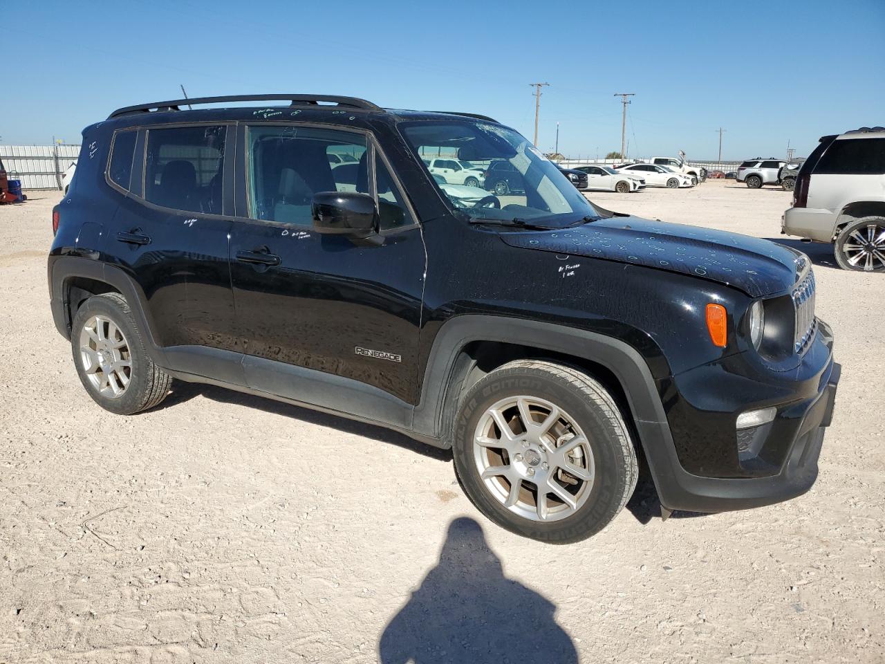 2020 Jeep Renegade VIN ZACNJABBXLPL93301 Copart auction photo, hail damage thumbnail 4