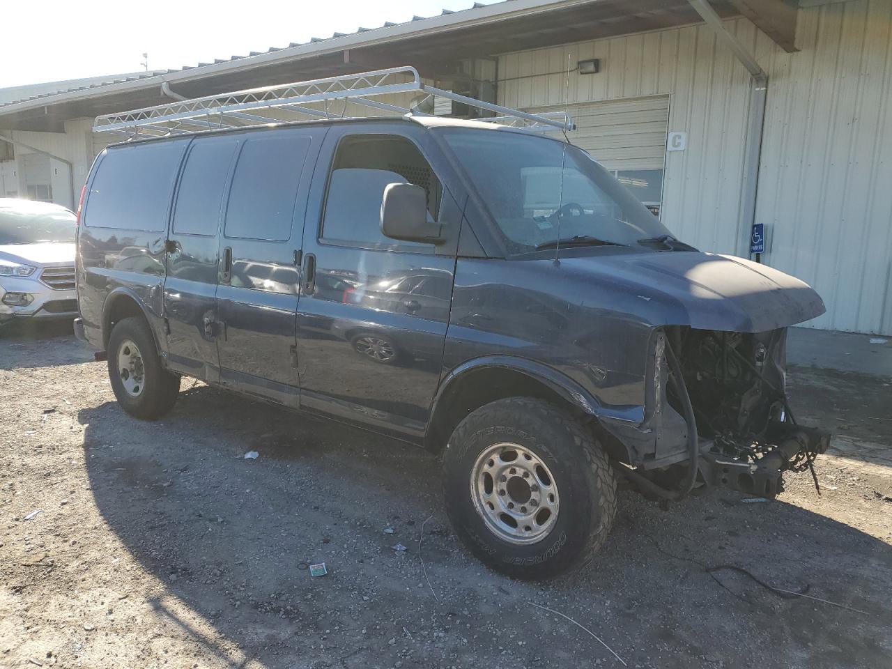 2007 Chevrolet Express VIN 1GCGG25V971241800 Copart auction photo, front end damage thumbnail 4