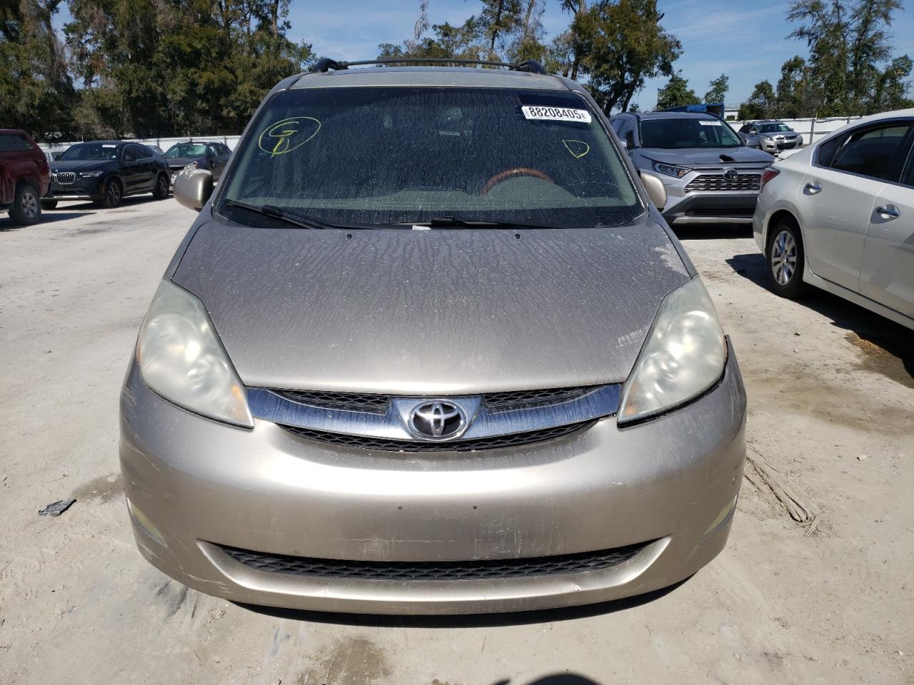2007 Toyota Sienna VIN 5TDZK22C17S076919 Copart auction photo, side / minor dent/scratches damage thumbnail 5