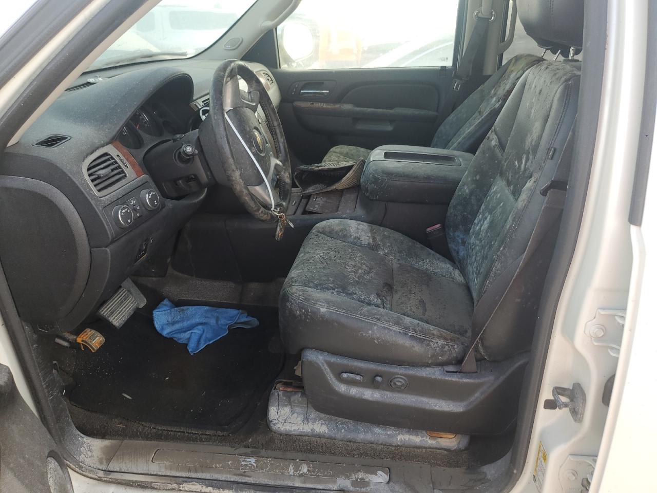 2014 Chevrolet Tahoe VIN 1GNSKCE05ER181524 Copart auction photo, water/flood damage thumbnail 7