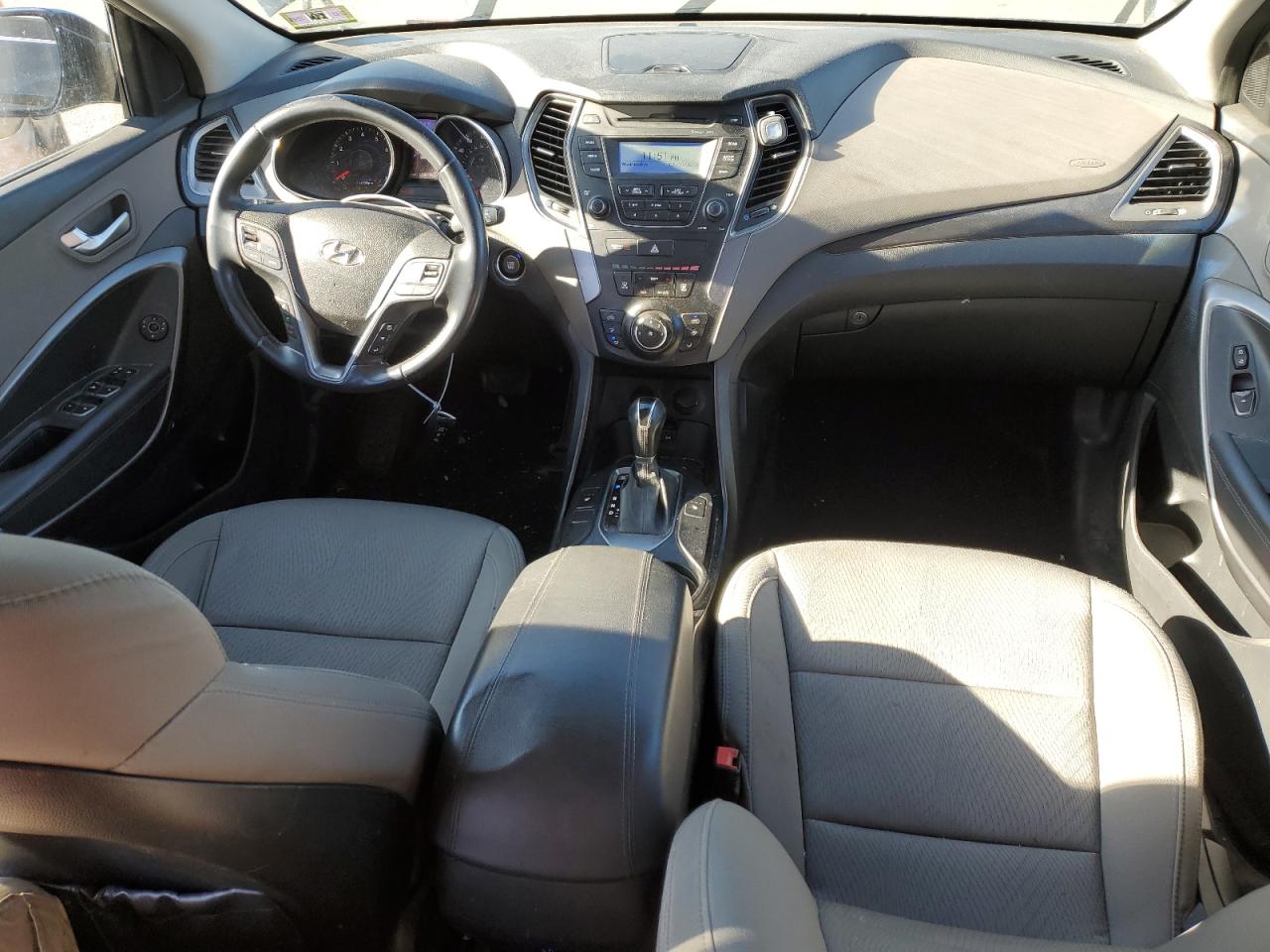 2013 Hyundai Santa Fe VIN 5XYZUDLA2DG095314 Copart auction photo, vandalism / minor dent/scratches damage thumbnail 8