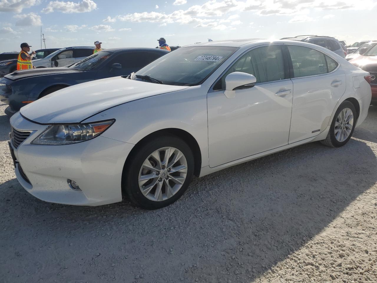 2014 Lexus ES VIN JTHBW1GG8E2075314