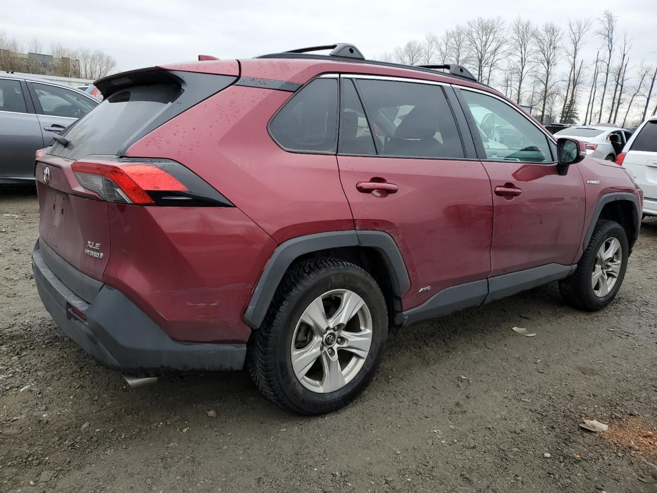2020 Toyota RAV 4 VIN 4T3R6RFVXLU003744 Copart auction photo, side / undercarriage damage thumbnail 3