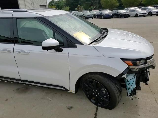 2024 KIA Carnival VIN KNDNE5H31R6372847 Copart auction photo, front end / rear end damage thumbnail 11