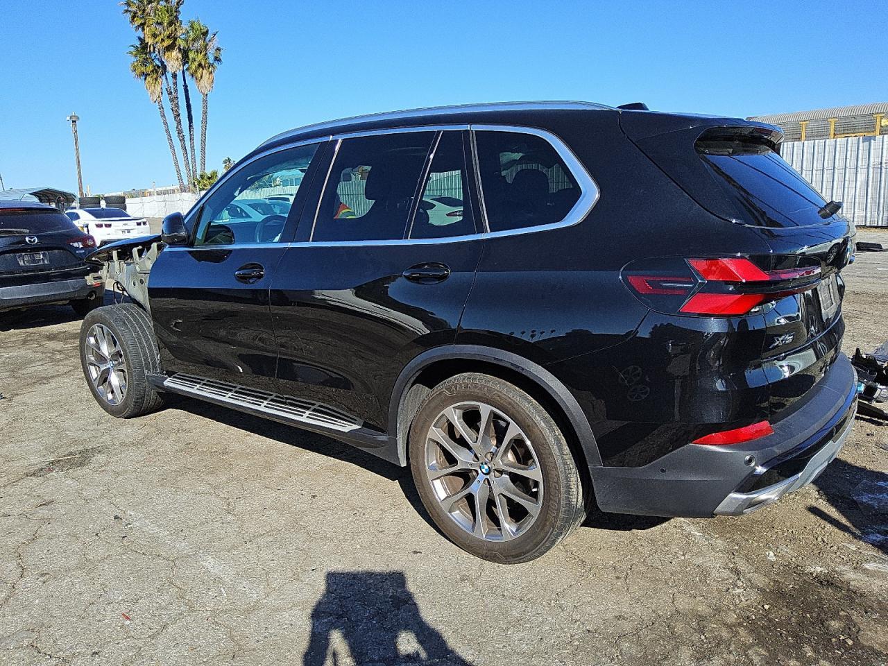 2024 BMW X5 VIN 5UX23EU06R9T85062 Copart auction photo, front end damage thumbnail 2