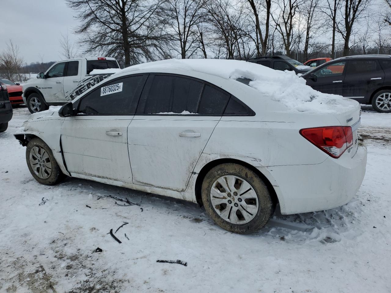 2016 Chevrolet Cruze VIN 1G1PC5SH0G7136645 Copart auction photo, front end / minor dent/scratches damage thumbnail 2