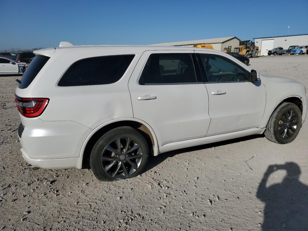 2017 Dodge Durango VIN 1C4RDHDG3HC957721 Copart auction photo, minor dent/scratches damage thumbnail 3