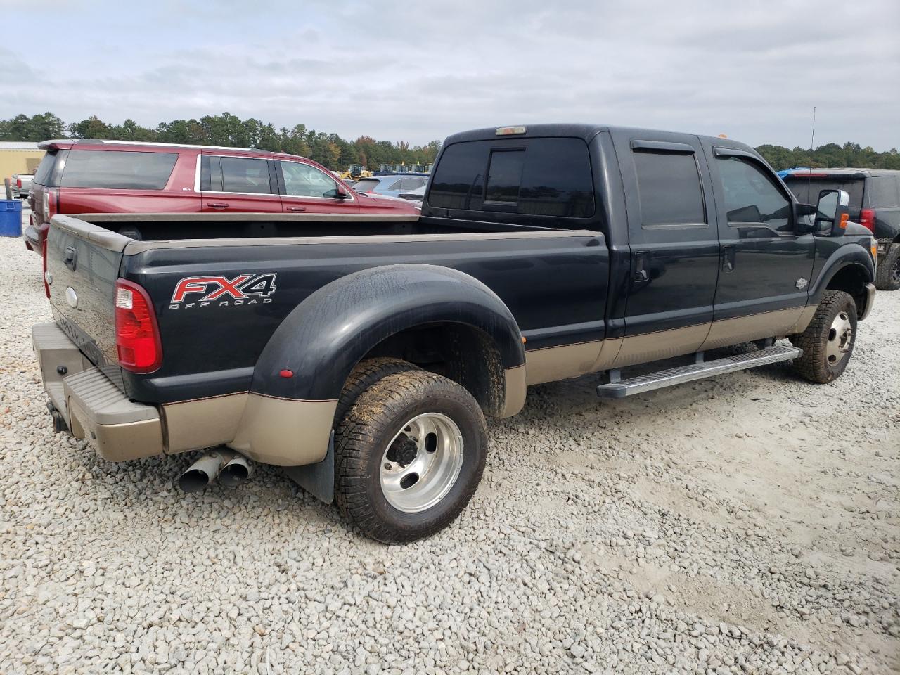 2012 Ford F350 VIN 1FT8W3DT6CEC61020 Copart auction photo, burn - engine damage thumbnail 3