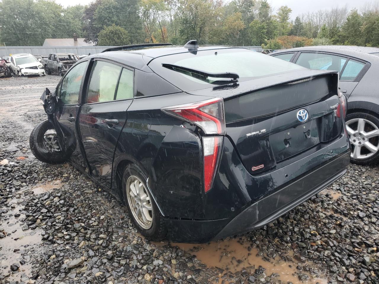 2018 Toyota Prius VIN JTDKARFU9J3058368 Copart auction photo, front end / side damage thumbnail 3