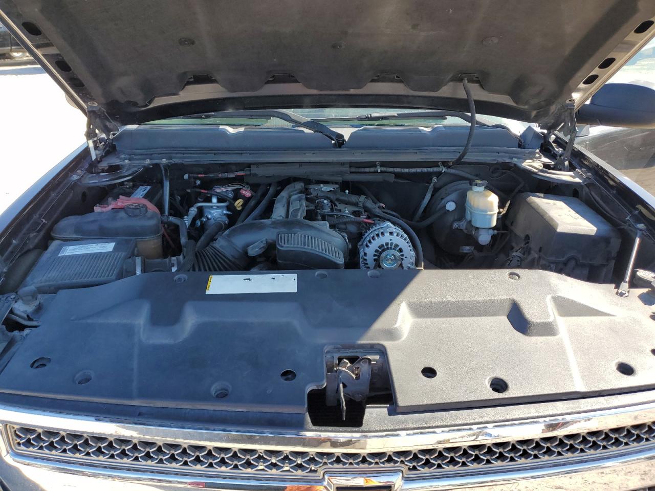 2007 Chevrolet Silverado VIN 2GCEC13C471510942 Copart auction photo, minor dent/scratches damage thumbnail 11