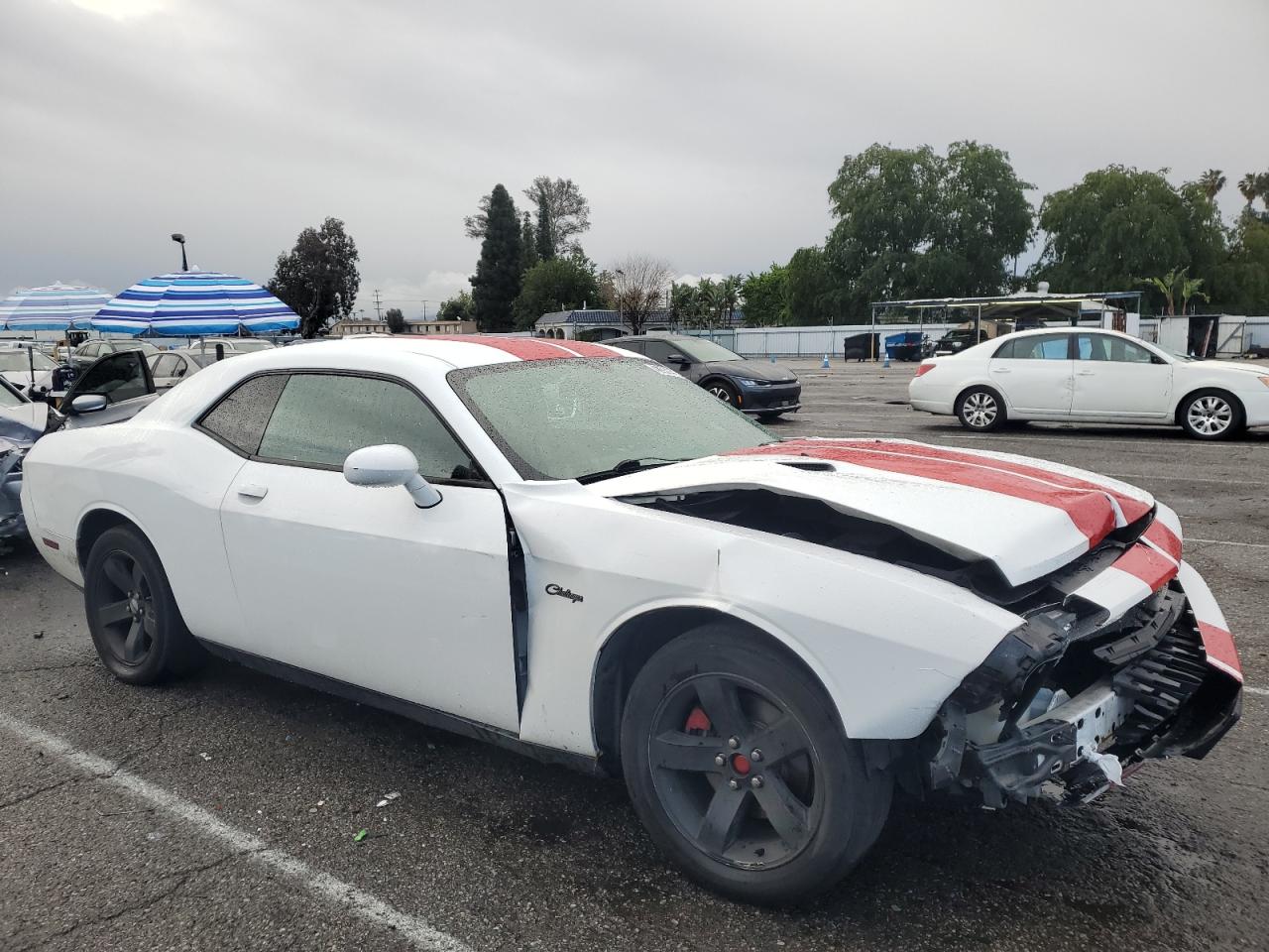 2011 Dodge Challenger VIN 2B3CJ4DG9BH588229 Copart auction photo, front end damage thumbnail 4