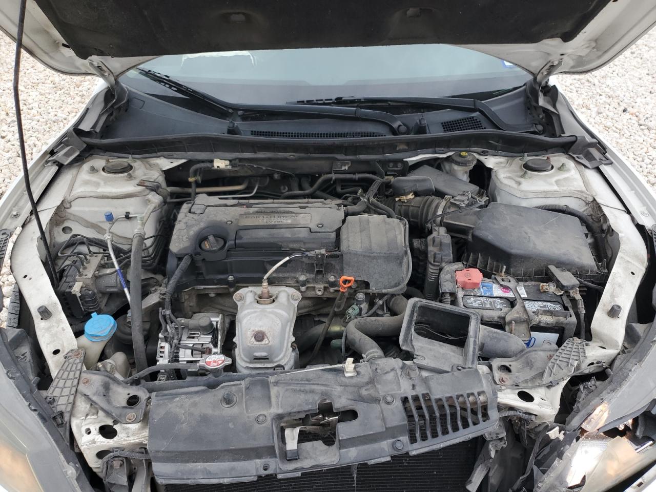2015 Honda Accord VIN 1HGCR2F32FA068594 Copart auction photo, front end / minor dent/scratches damage thumbnail 13
