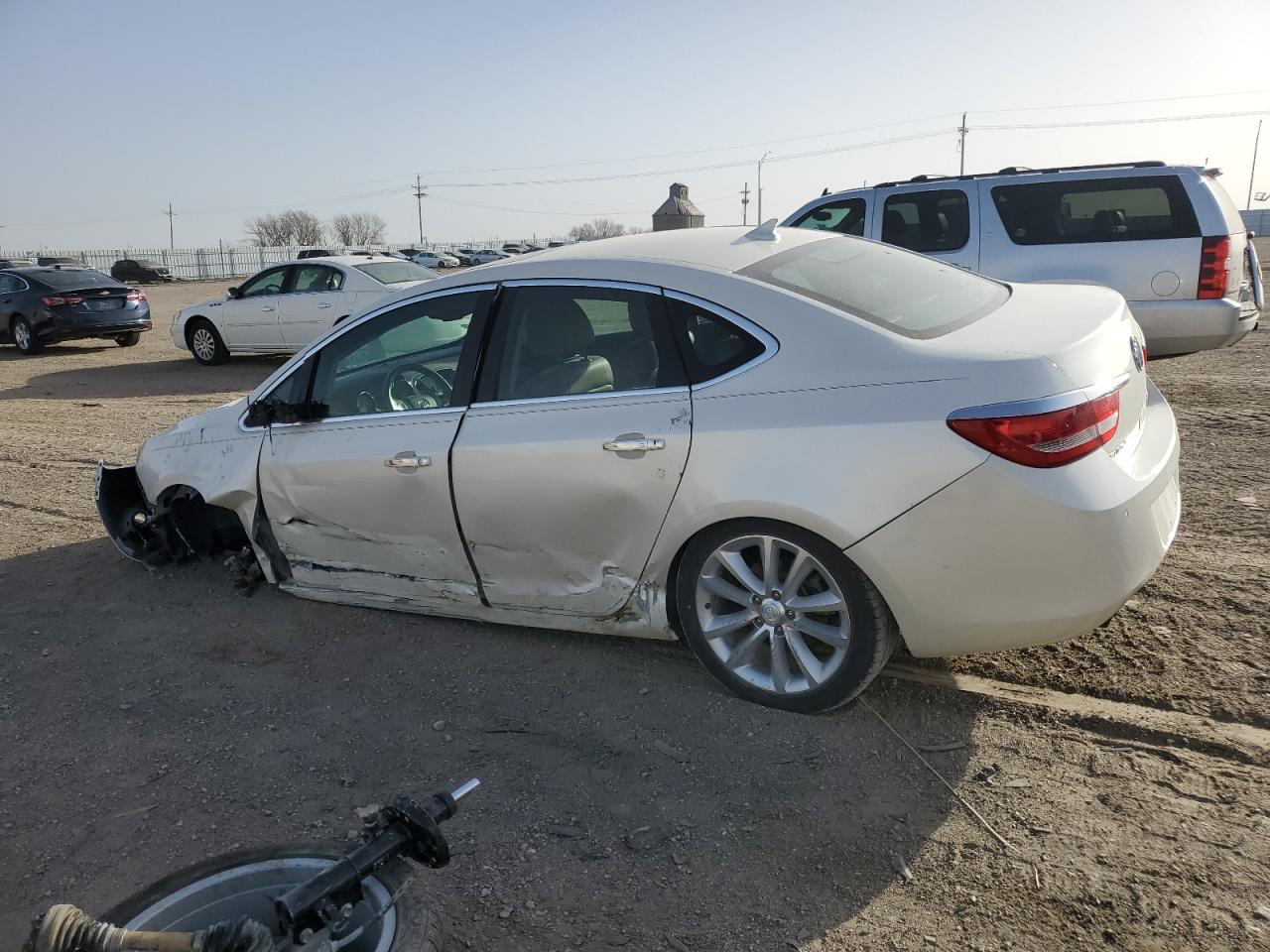 2014 Buick Verano VIN 1G4PS5SK6E4215205 Copart auction photo, front end / side damage thumbnail 2