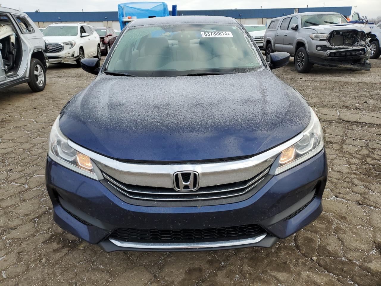 2017 Honda Accord VIN 1HGCR2F33HA298065 Copart auction photo, rear end damage thumbnail 5