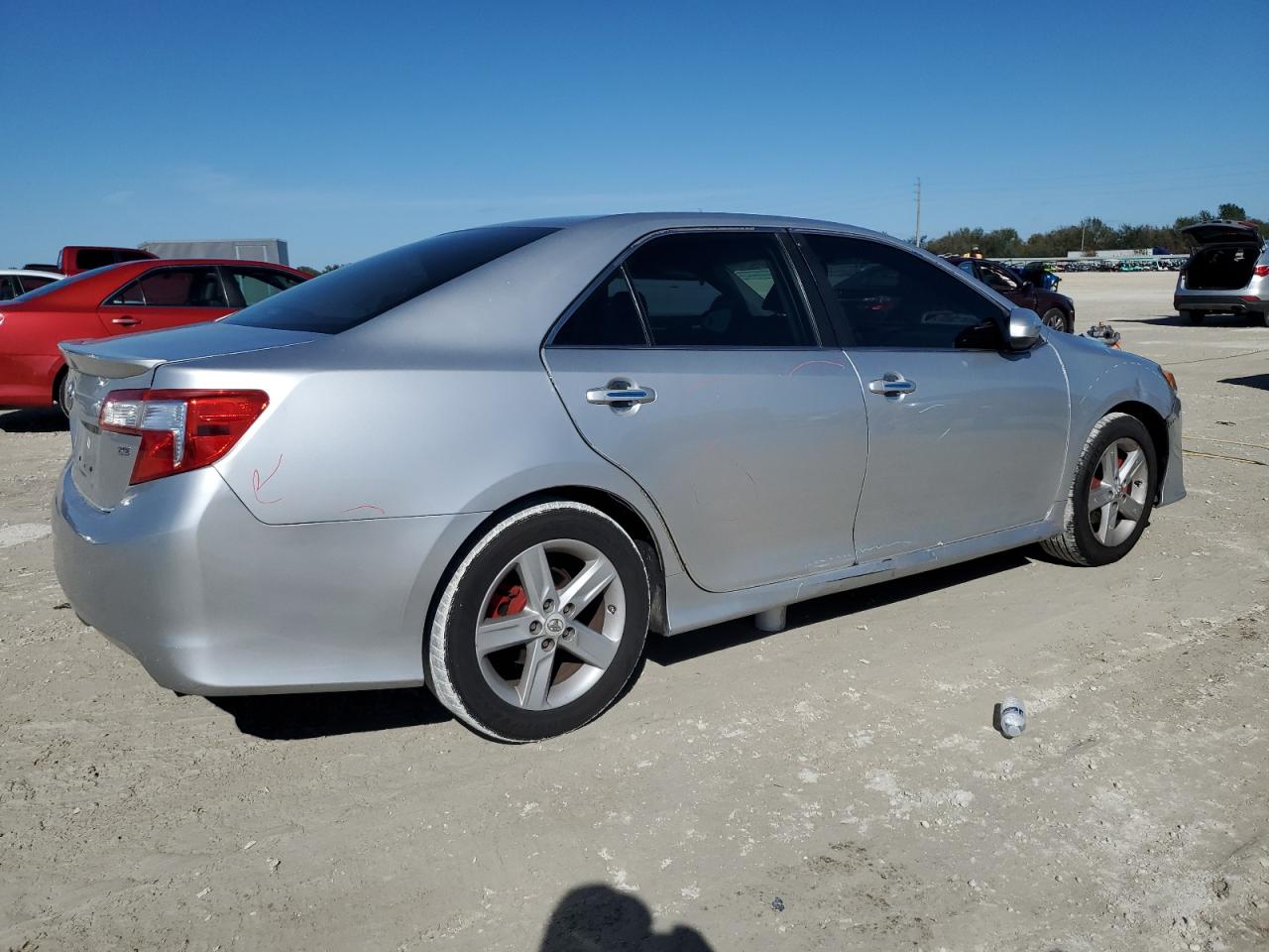 2013 Toyota Camry VIN 4T1BF1FKXDU217684 Copart auction photo, front end / minor dent/scratches damage thumbnail 3