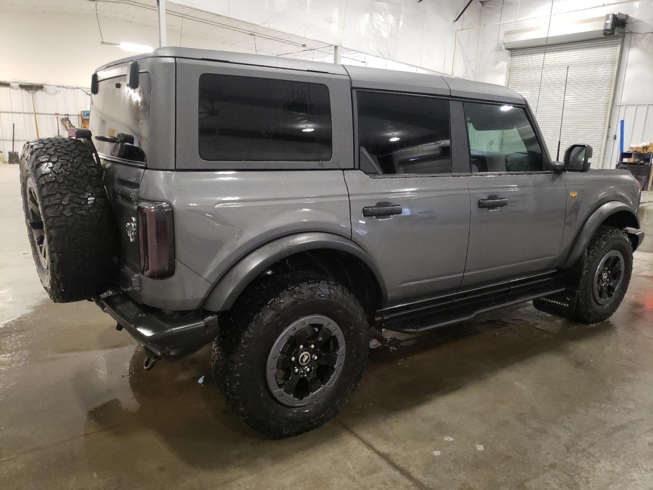 2022 Ford Bronco VIN 1FMEE5DPXNLA75365 Copart auction photo, rear end damage thumbnail 3