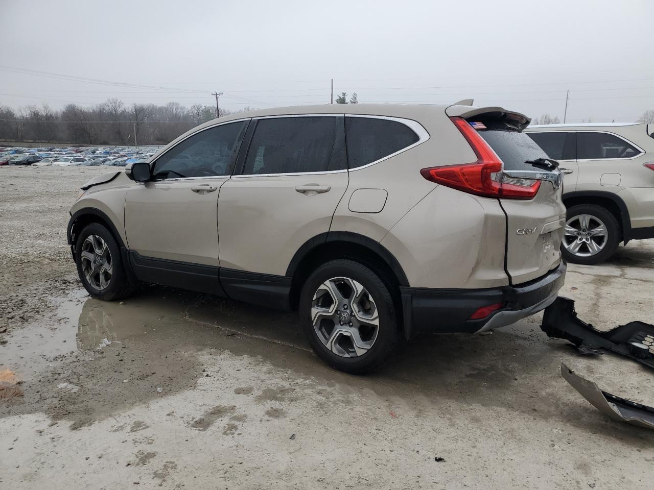 2018 Honda CR-V VIN 2HKRW2H81JH670575 Copart auction photo, front end / side damage thumbnail 2