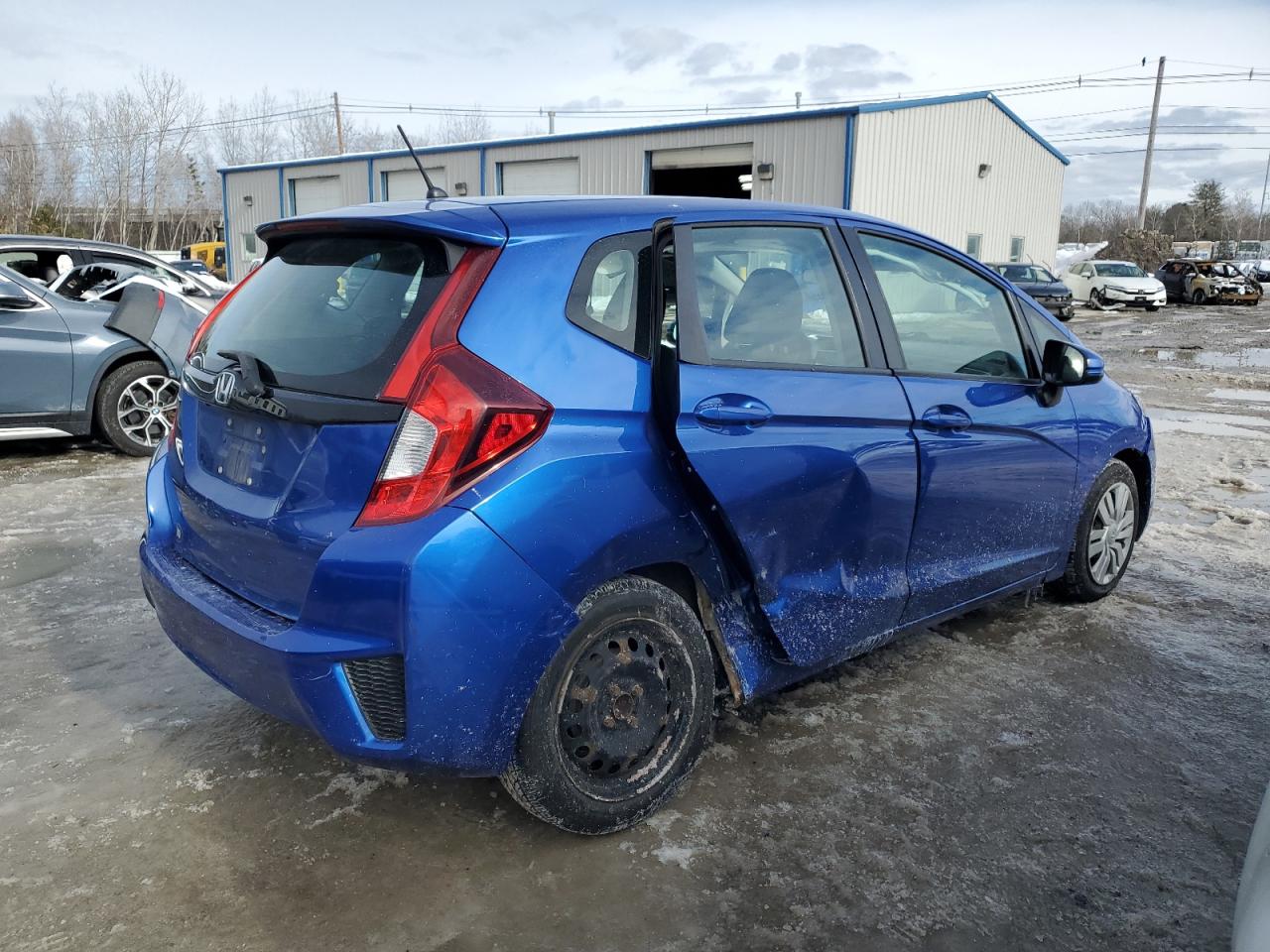 2015 Honda Fit VIN 3HGGK5G50FM758810 Copart auction photo, side damage thumbnail 3