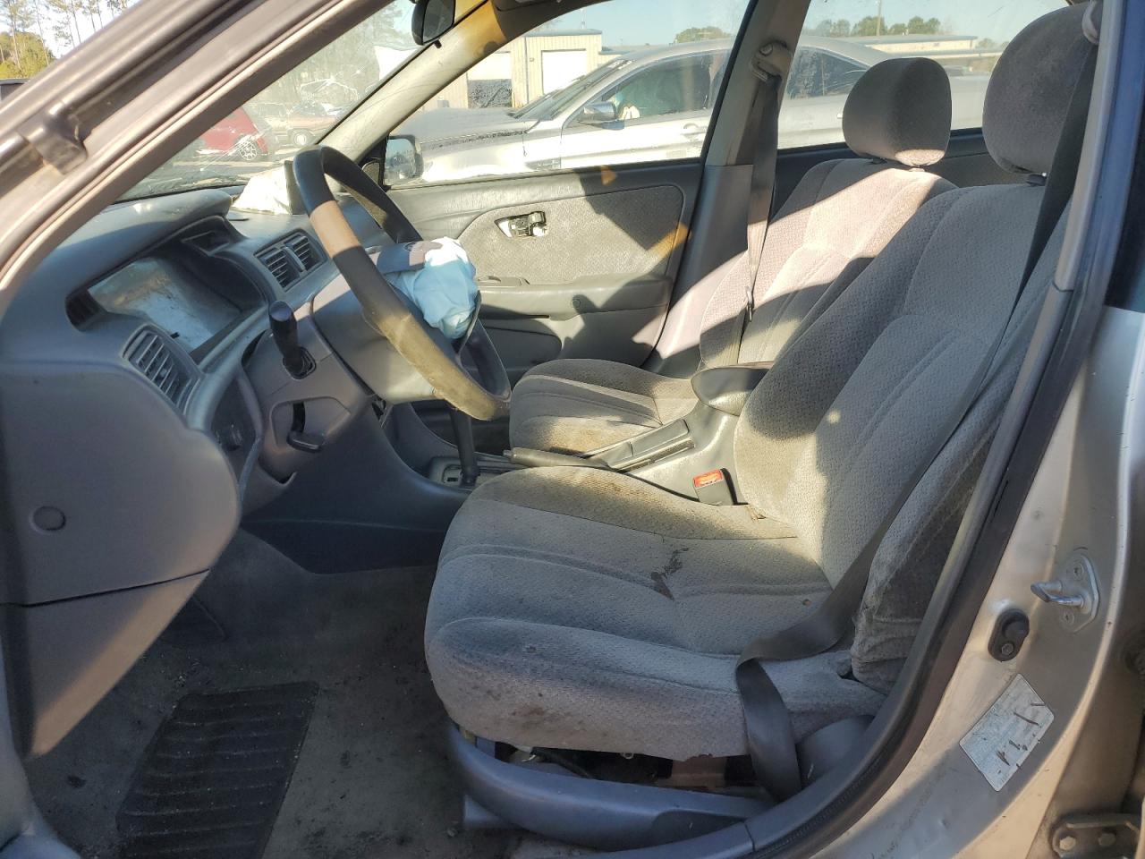 2001 Toyota Camry VIN 4T1BG22K81U819021 Copart auction photo, front end damage thumbnail 7