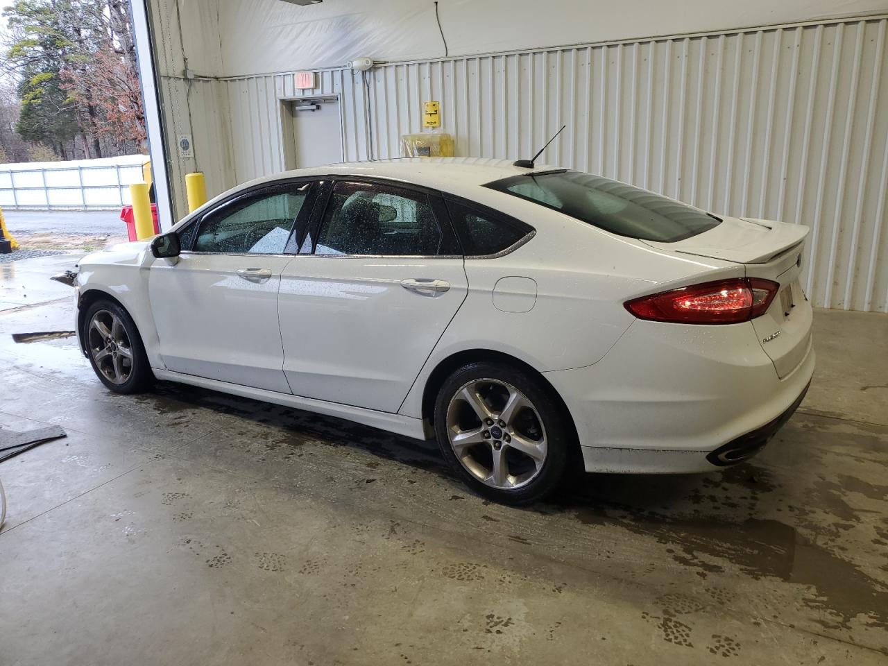 2015 Ford Fusion VIN 3FA6P0H92FR134791 Copart auction photo, front end damage thumbnail 2