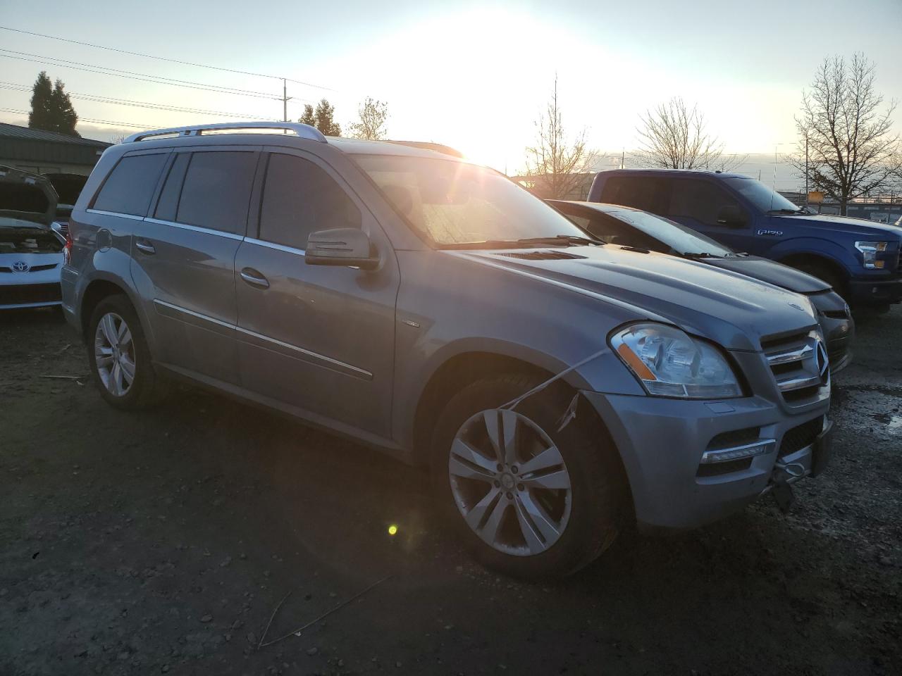 2012 Mercedes-Benz GL-klasse VIN 4JGBF2FE3CA782536 Copart auction photo, front end damage thumbnail 4