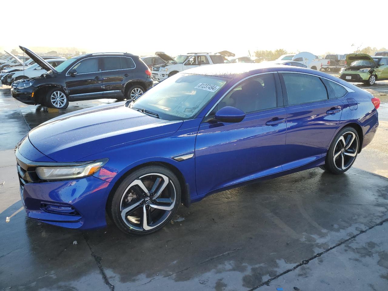 2018 Honda Accord VIN 1HGCV1F39JA014918