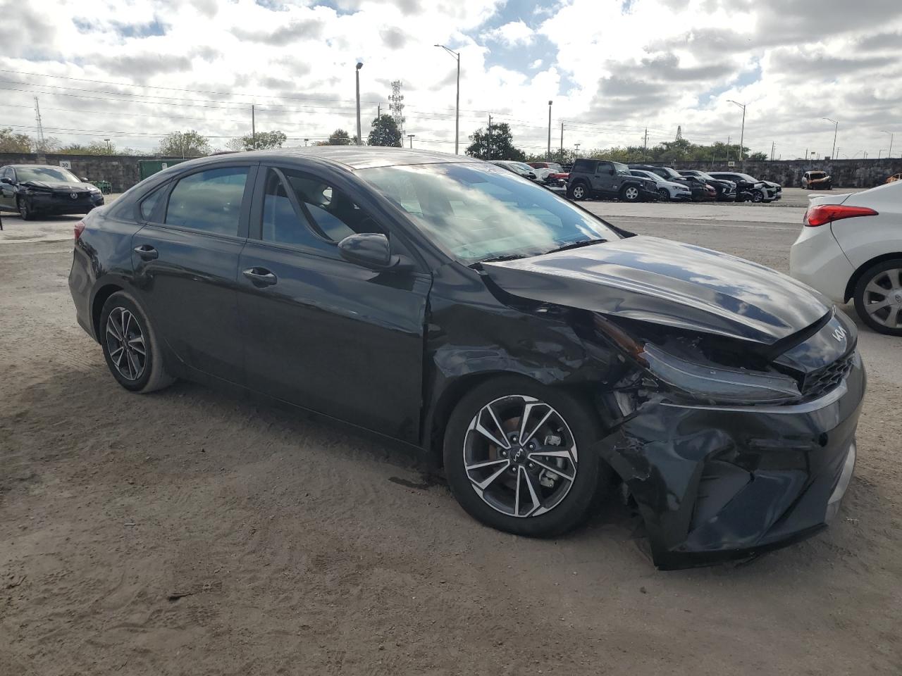 2024 KIA Forte VIN 3KPF24AD4RE707460 Copart auction photo, front end / frame damage damage thumbnail 4