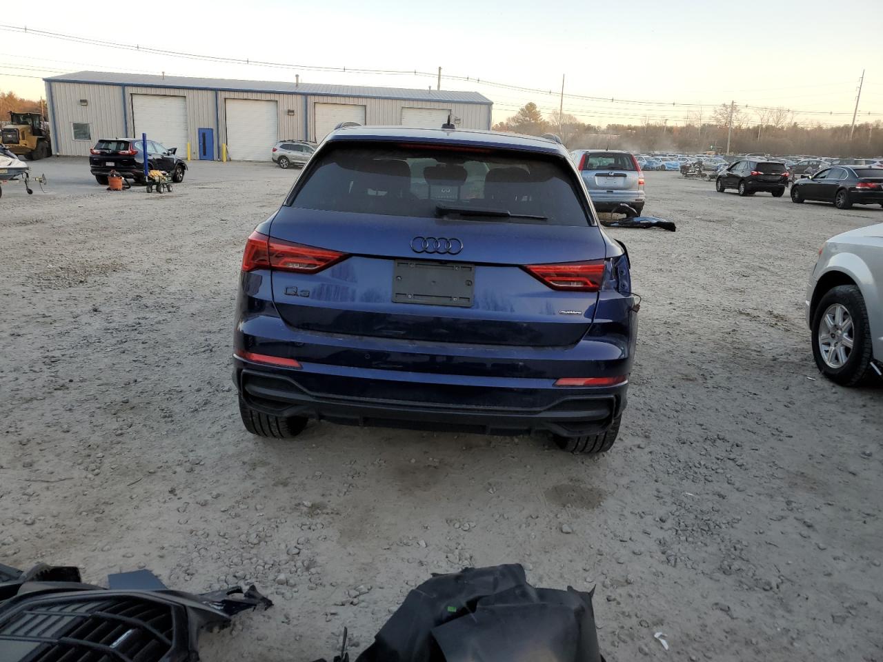 2022 Audi Q3 VIN WA1EECF3XN1010024 Copart auction photo, side / front end damage thumbnail 6