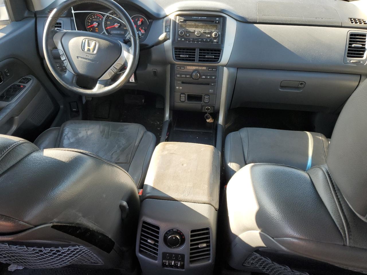 2006 Honda Pilot VIN 2HKYF186X6H548096 Copart auction photo, front end / minor dent/scratches damage thumbnail 8