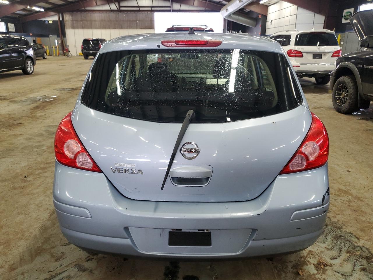 2009 Nissan Versa VIN 3N1BC13E19L501852 Copart auction photo, minor dent/scratches damage thumbnail 6