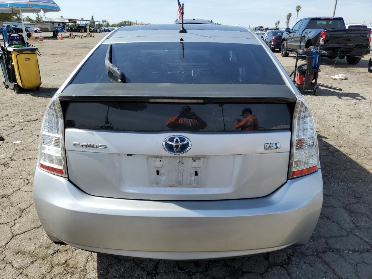 2010 Toyota Prius VIN JTDKN3DU7A0068659 Copart auction photo, front end / minor dent/scratches damage thumbnail 6